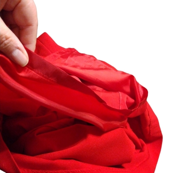 Vibrant Red Sheath Dress Calvin Klein Cap Slve. Scalloped Mid Sec.  Valentine 8 - Picture 9 of 13